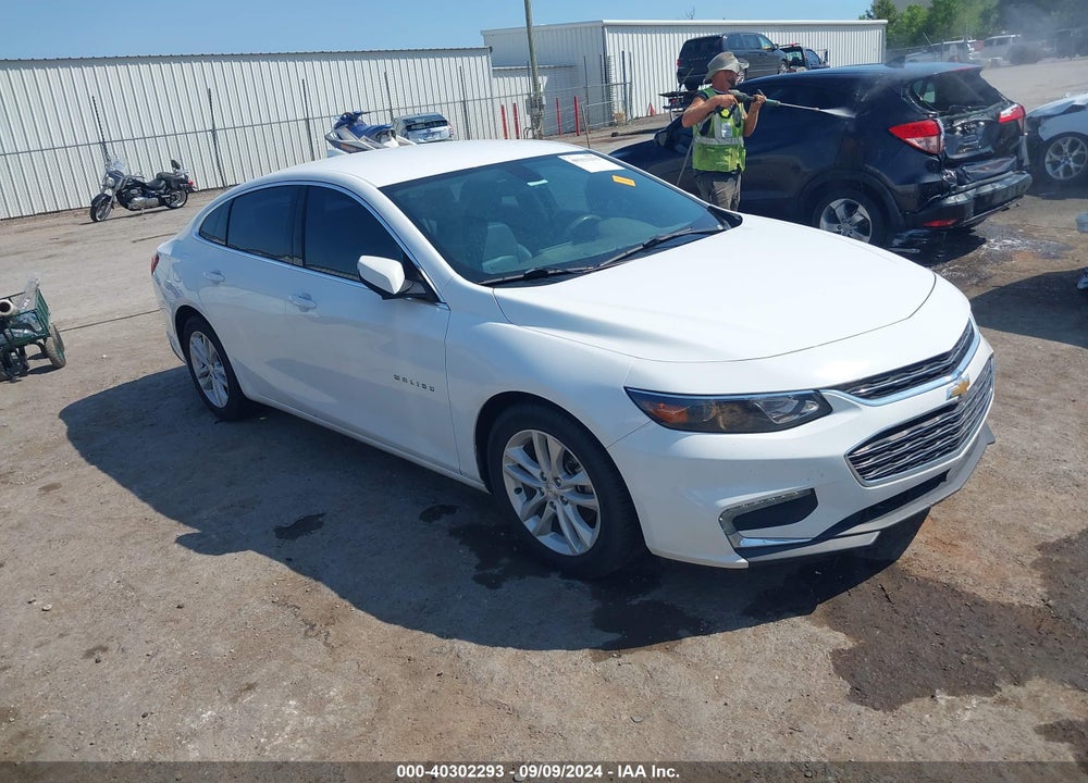 2018 CHEVROLET MALIBU LT VIN: 1G1ZD5ST4JF232091