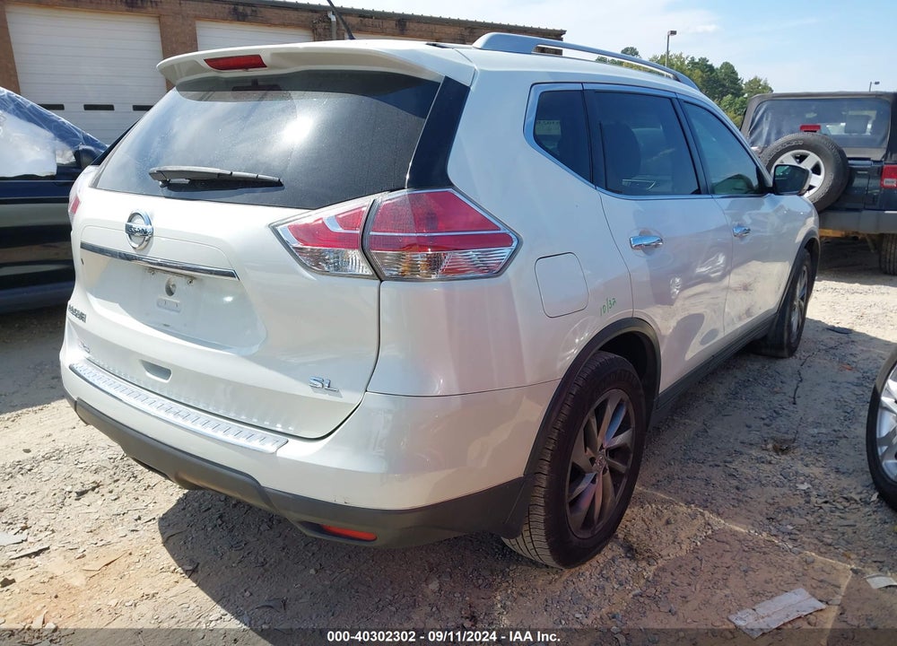 2015 NISSAN ROGUE SL VIN: 5N1AT2MTXFC795976