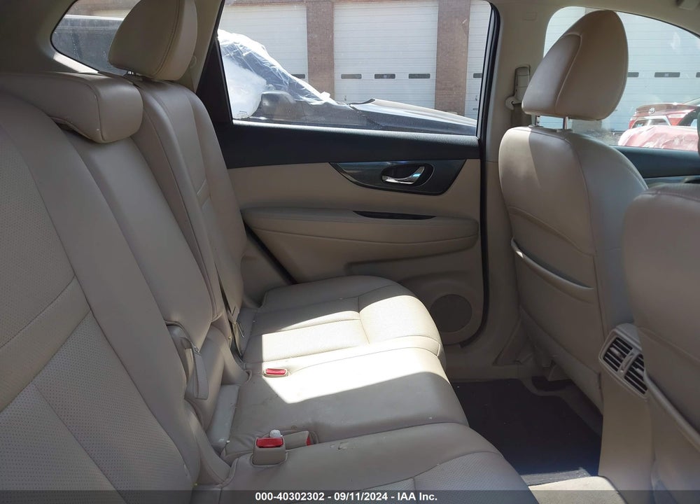 2015 NISSAN ROGUE SL VIN: 5N1AT2MTXFC795976