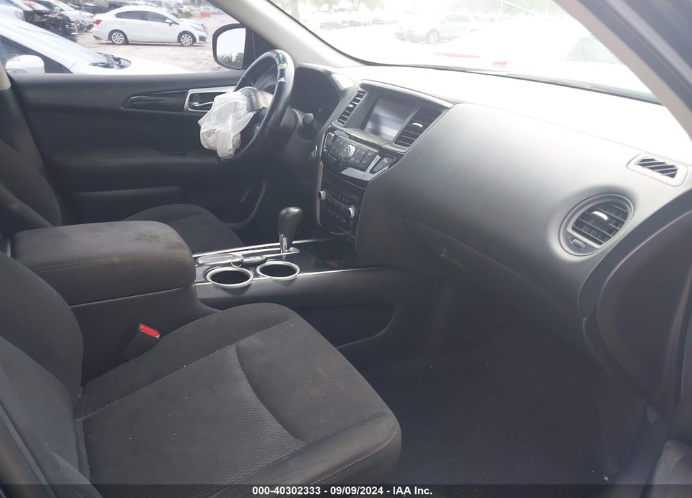 2015 NISSAN PATHFINDER S VIN: 5N1AR2MN6FC721552