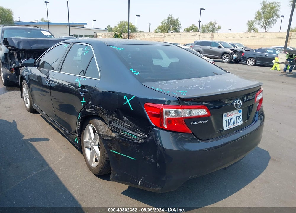 2013 TOYOTA CAMRY SE VIN: 4T1BF1FK1DU275246