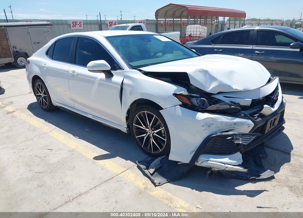 2021 TOYOTA CAMRY SE VIN: 4T1T11AK9MU538335