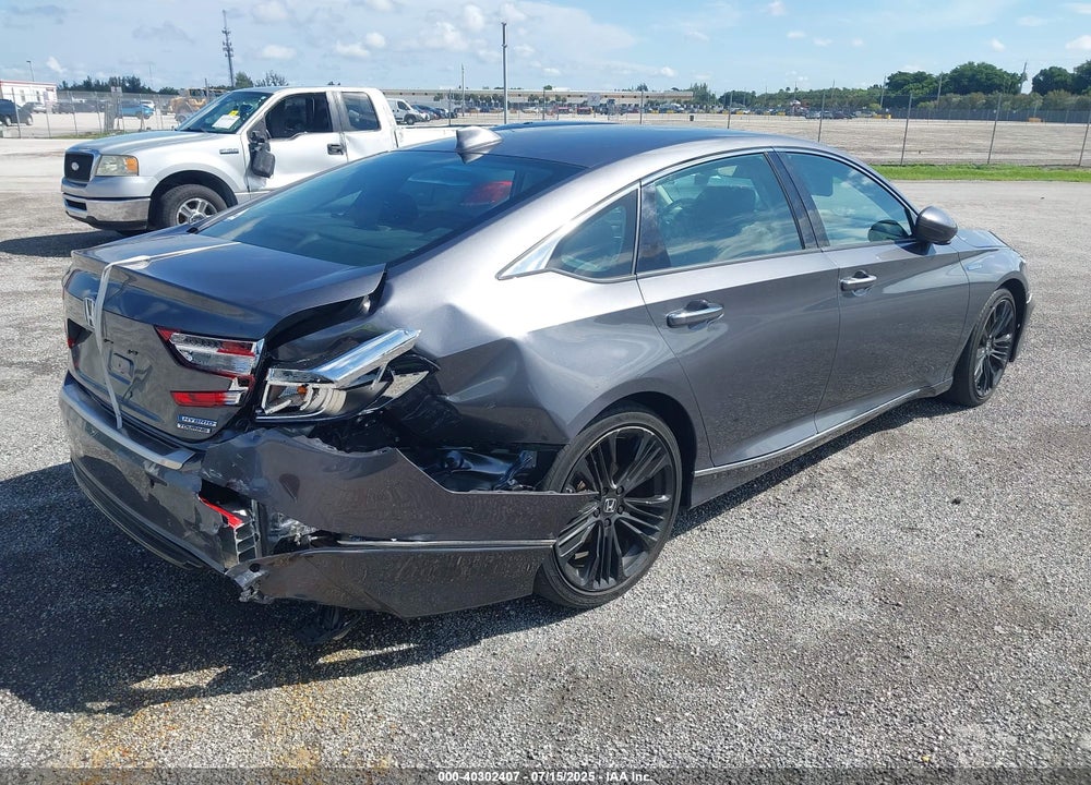 2022 HONDA ACCORD HYBRID TOURING VIN: 1HGCV3F91NA031010