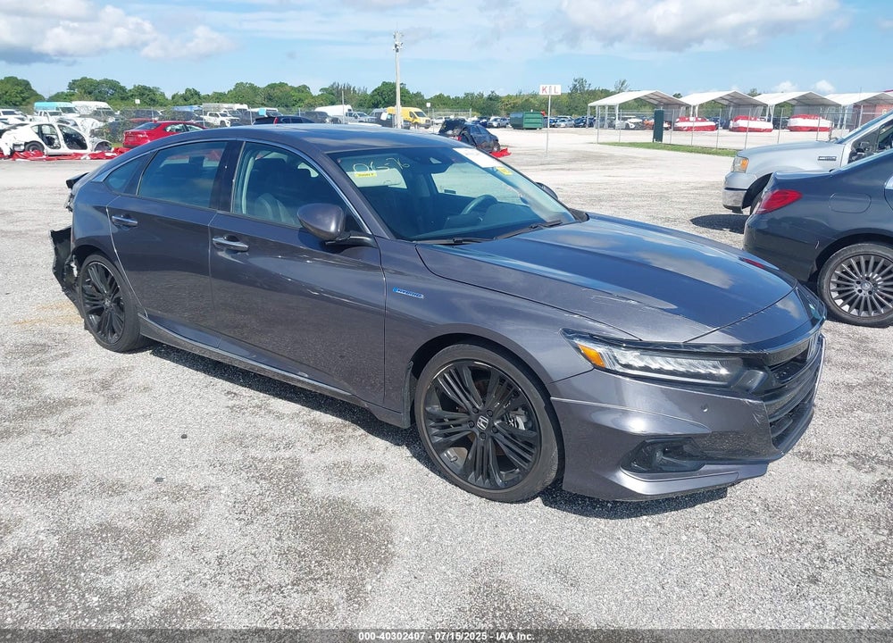 2022 HONDA ACCORD HYBRID TOURING VIN: 1HGCV3F91NA031010