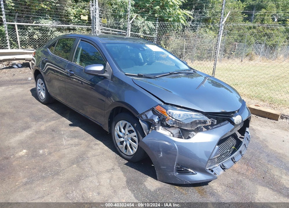 2017 TOYOTA COROLLA LE VIN: 5YFBURHE2HP705112