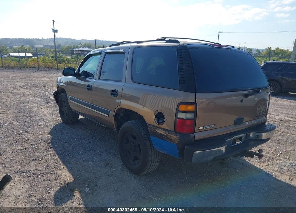 2004 CHEVROLET TAHOE LS VIN: 1GNEK13Z44J277175