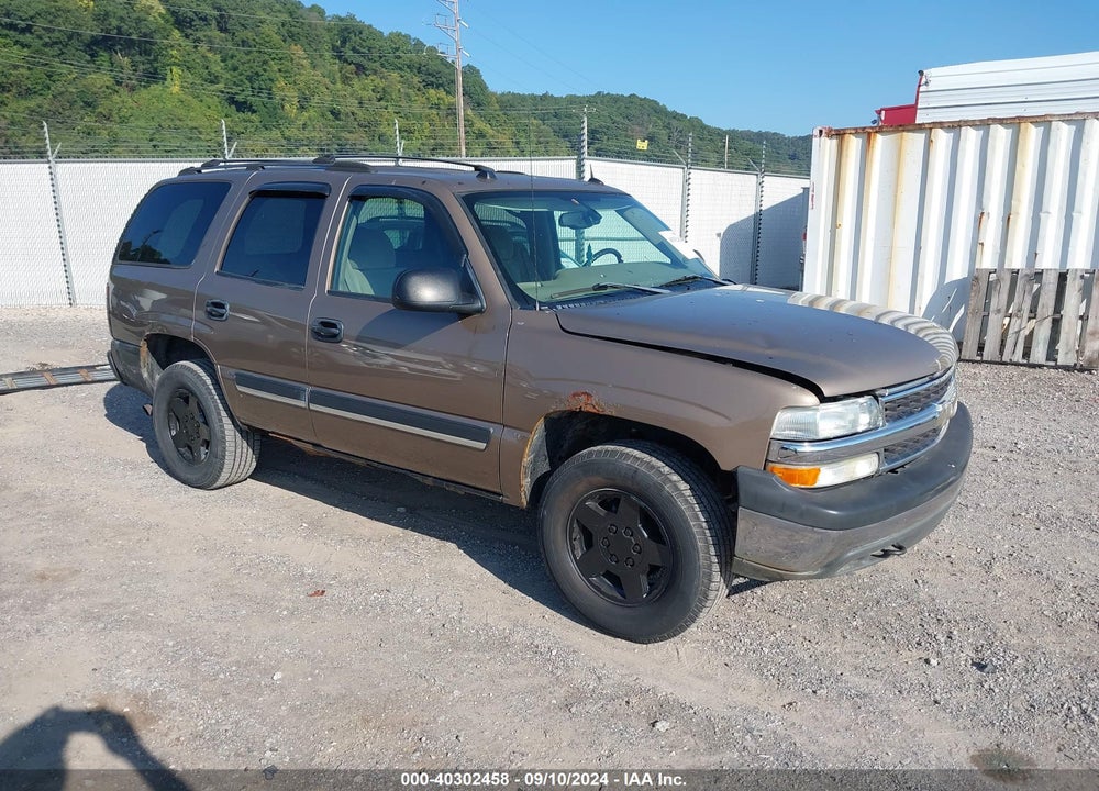 2004 CHEVROLET TAHOE LS VIN: 1GNEK13Z44J277175