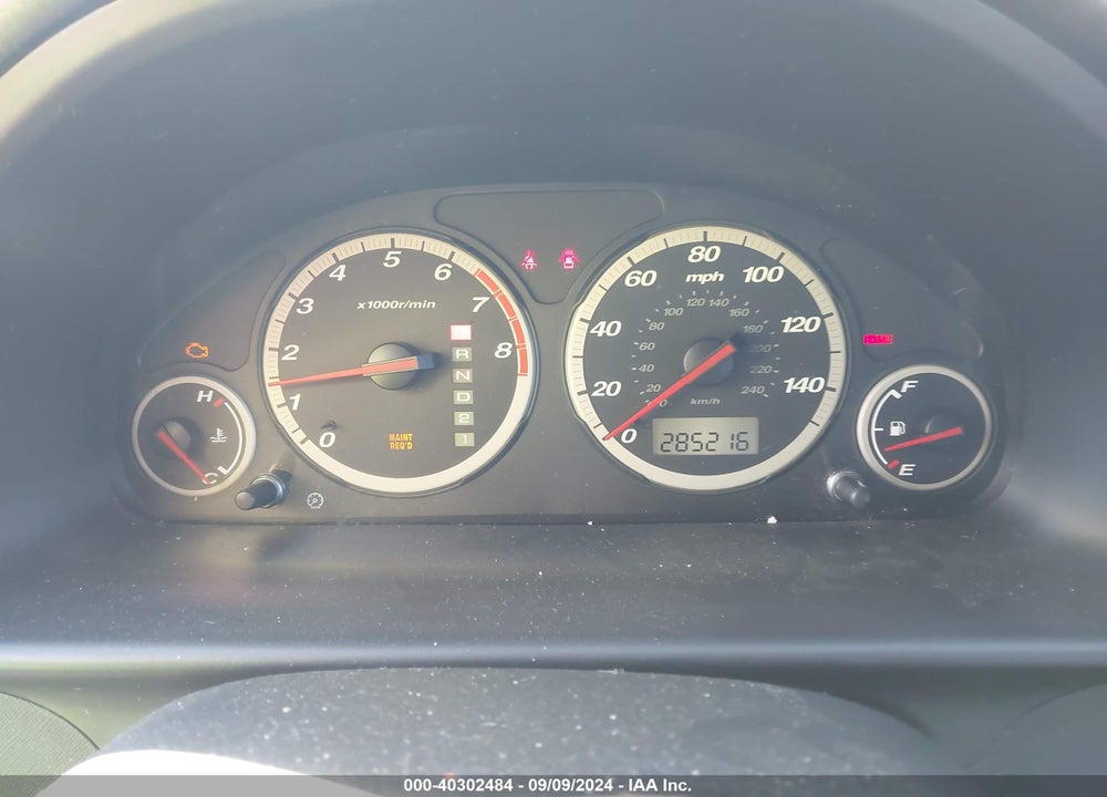 2005 HONDA CR-V LX VIN: SHSRD685X5U303660