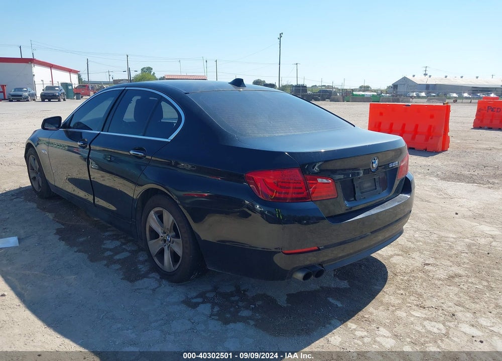 2013 BMW 528I VIN: WBAXG5C54DDY31933