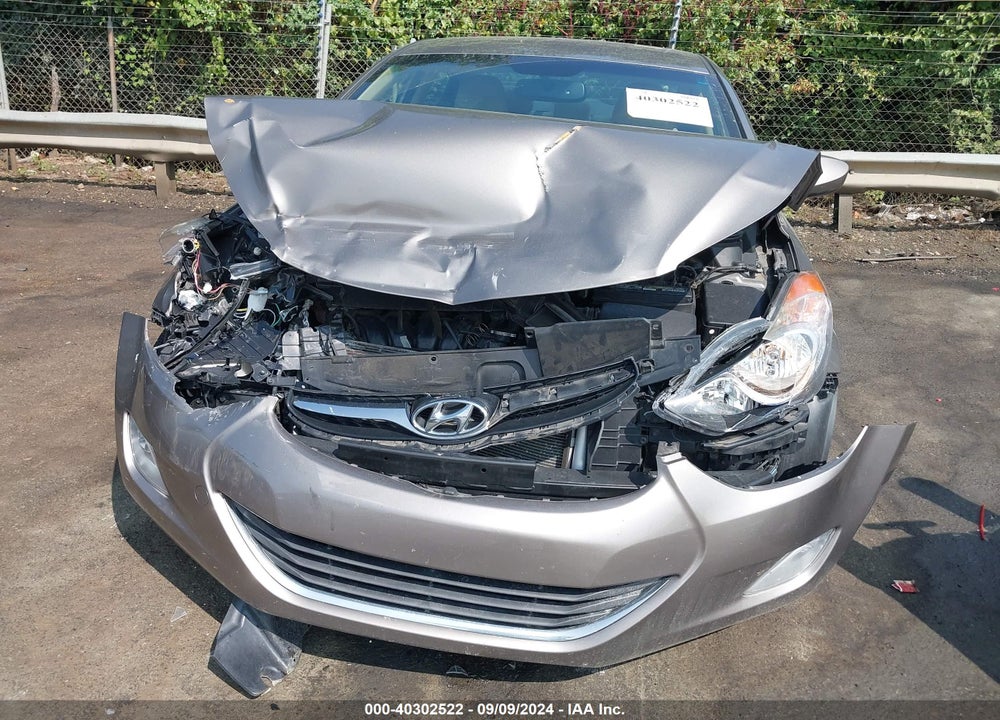 2013 HYUNDAI ELANTRA GLS VIN: 5NPDH4AE5DH258020