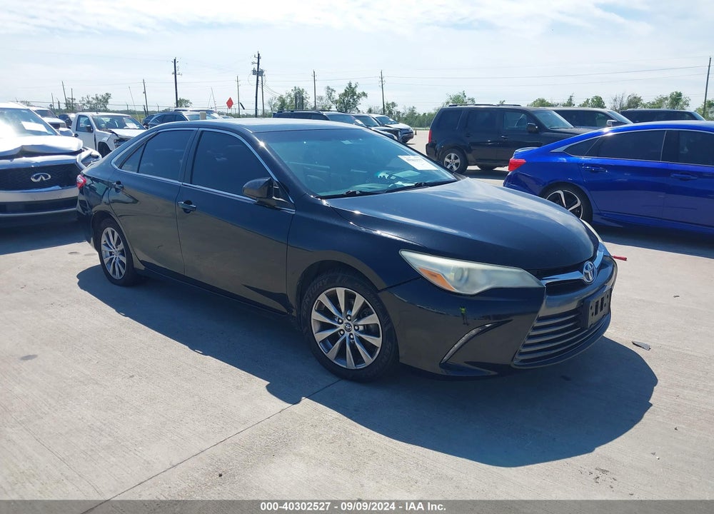 2015 TOYOTA CAMRY HYBRID XLE VIN: 4T1BD1FK2FU163239
