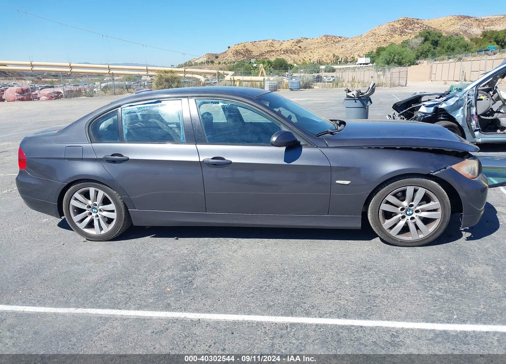 2008 BMW 328I VIN: WBAVA37578NL48086