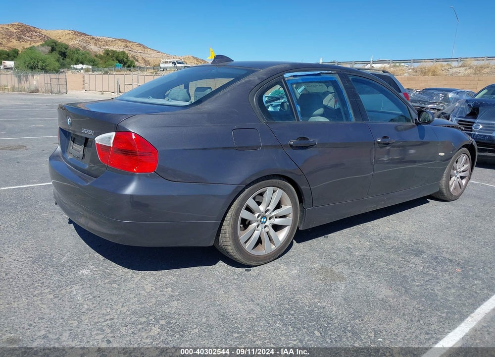 2008 BMW 328I VIN: WBAVA37578NL48086