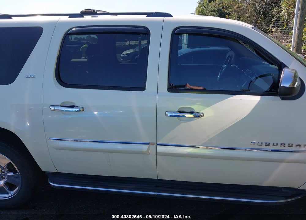 2008 CHEVROLET SUBURBAN 1500 LTZ VIN: 1GNFK163X8R269455