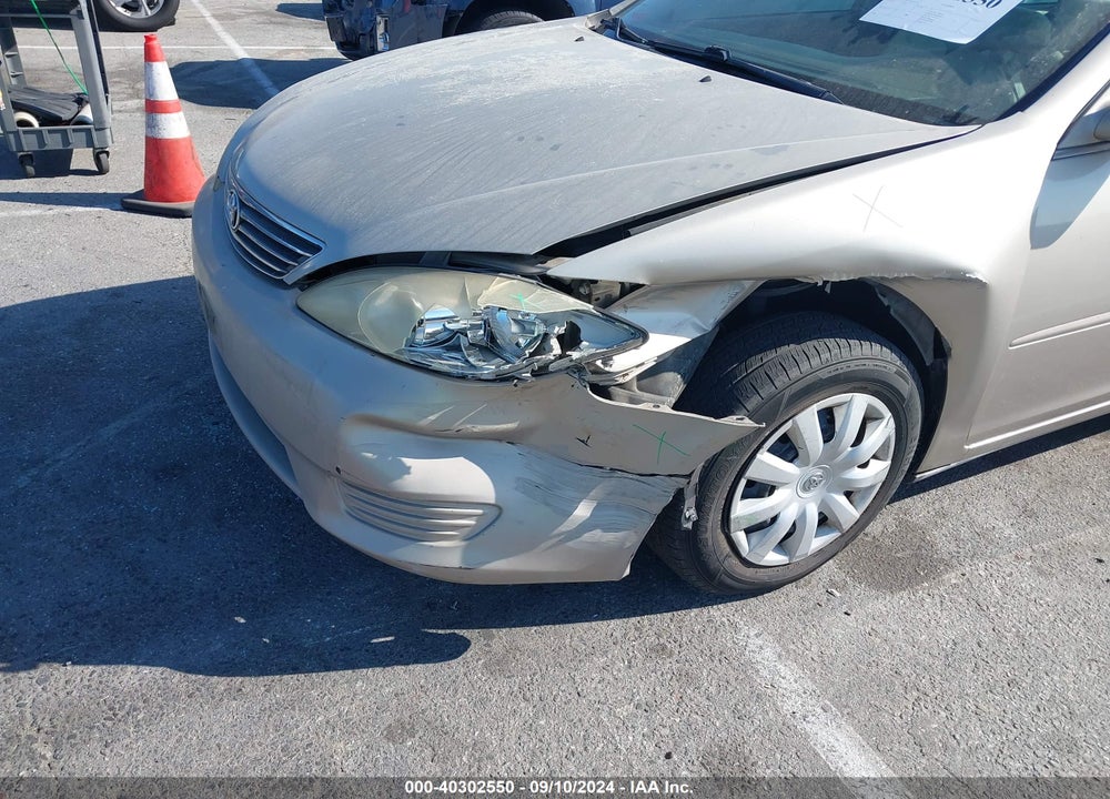 2005 TOYOTA CAMRY LE VIN: 4T1BE32K35U422737