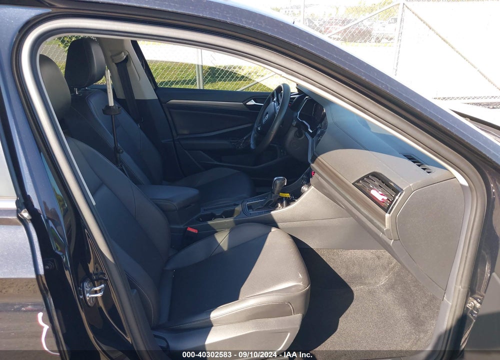 2020 VOLKSWAGEN JETTA 1.4T SEL VIN: 3VWE57BUXLM085993