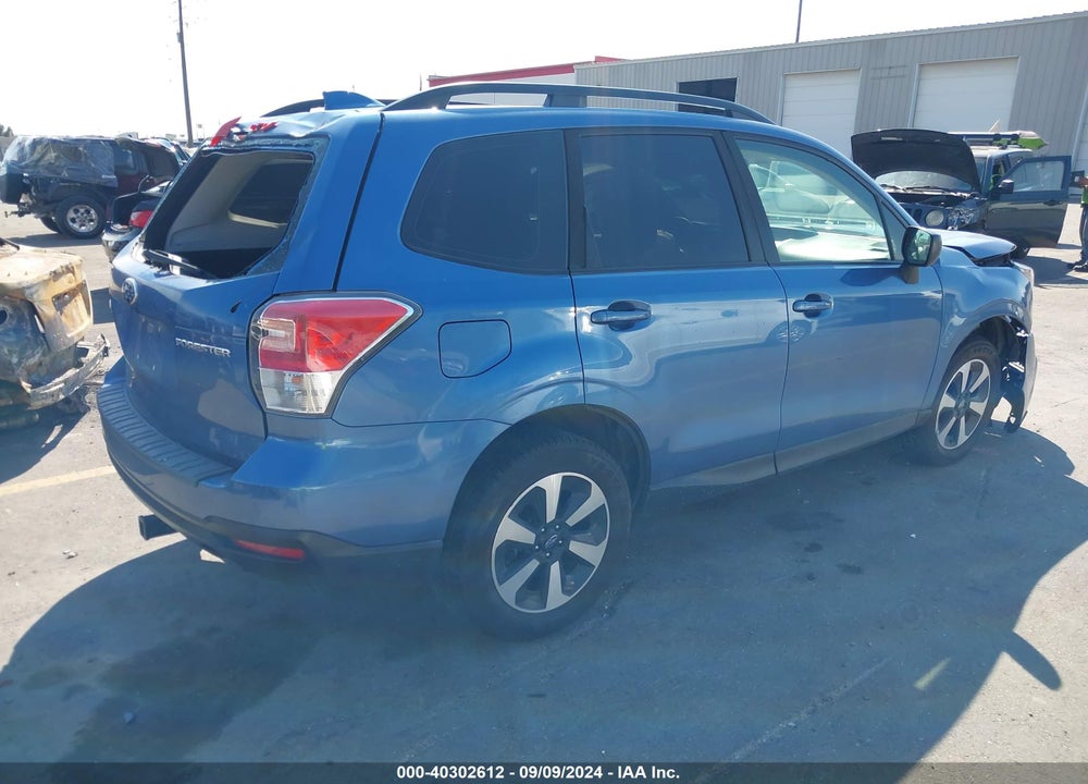 2018 SUBARU FORESTER 2.5I VIN: JF2SJABC4JH530026
