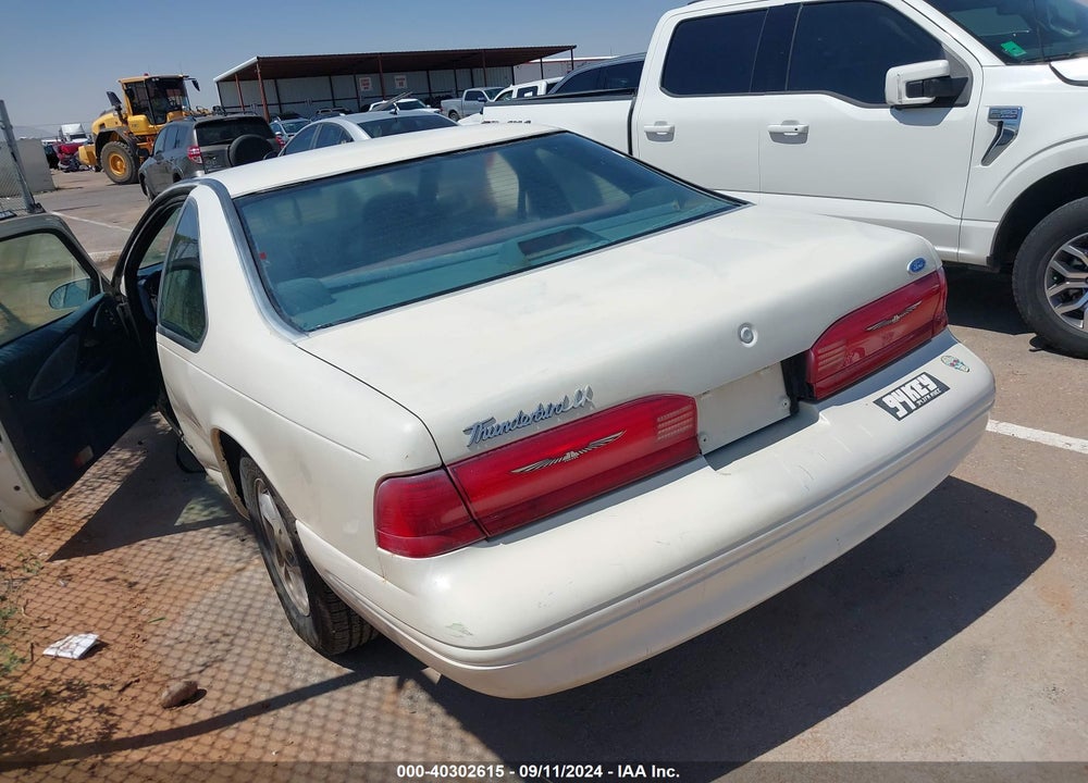 1996 FORD THUNDERBIRD LX VIN: 1FALP62W8TH144999