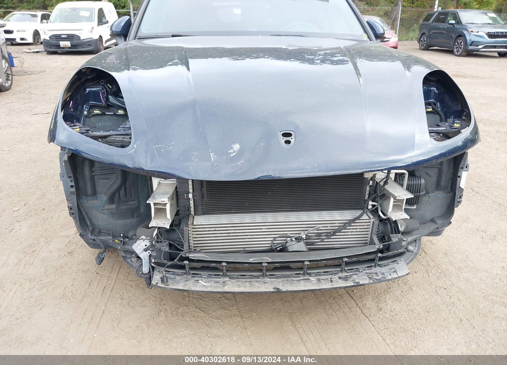2020 PORSCHE MACAN VIN: WP1AA2A51LLB05932