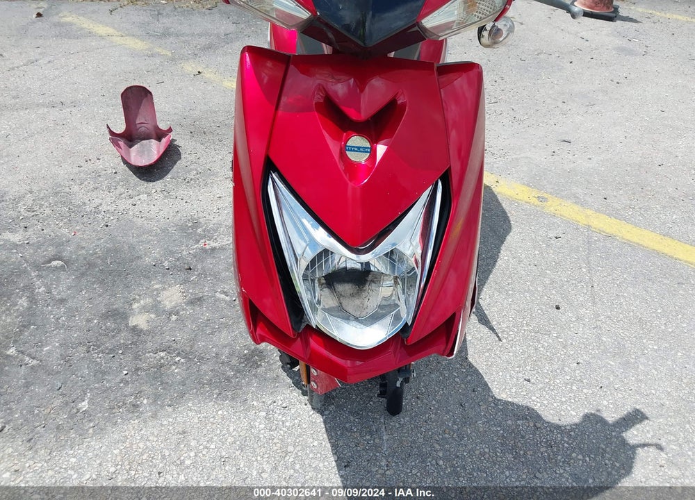 2022 SCOOTER 50CC VIN: LL0TCKPF3NG001576