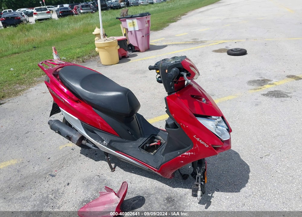 2022 SCOOTER 50CC VIN: LL0TCKPF3NG001576