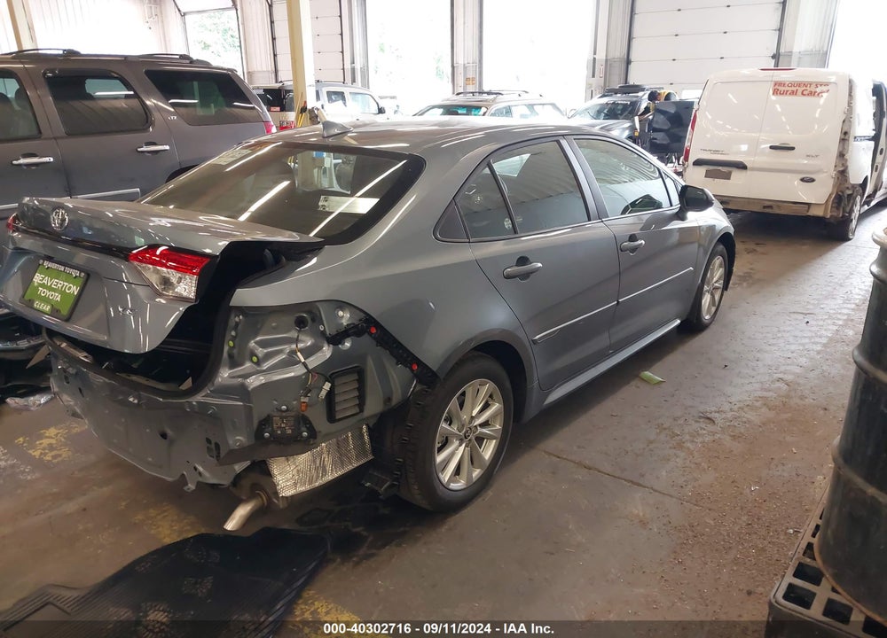2024 TOYOTA COROLLA LE VIN: 5YFB4MDE4RP182282