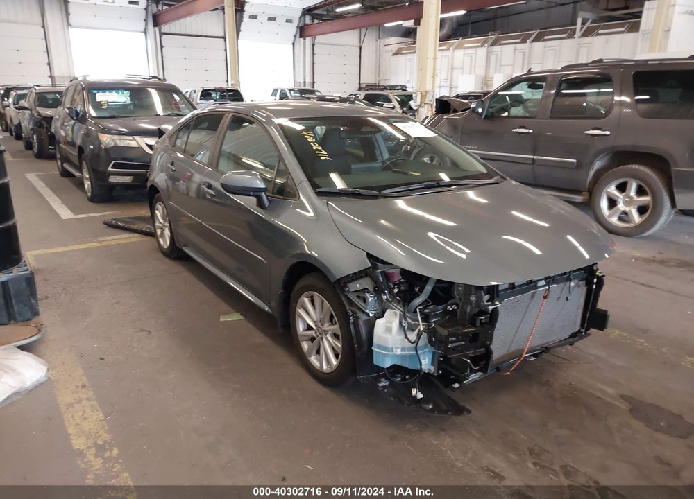 2024 TOYOTA COROLLA LE VIN: 5YFB4MDE4RP182282