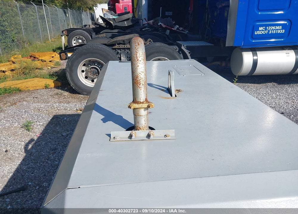 2007 INGERSOLL-RAND P185WIR VIN: 384180UCR820