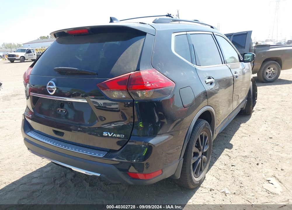 2017 NISSAN ROGUE SV VIN: 5N1AT2MV2HC822835