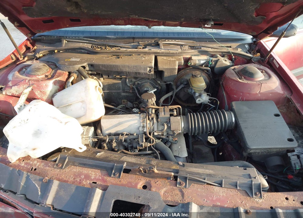 1991 OLDSMOBILE 88 ROYALE BROUGHAM VIN: 1G3HY54C0M1804215