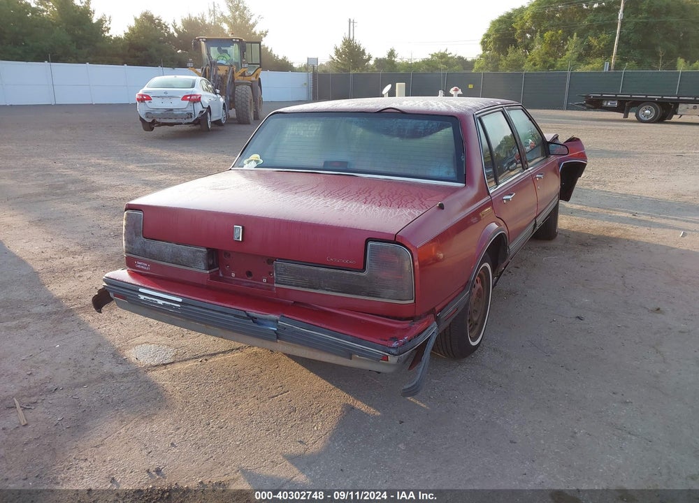 1991 OLDSMOBILE 88 ROYALE BROUGHAM VIN: 1G3HY54C0M1804215