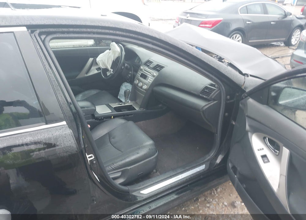 2011 TOYOTA CAMRY SE VIN: 4T1BF3EK2BU219522