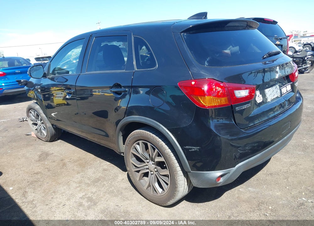 2017 MITSUBISHI OUTLANDER SPORT 2.0 ES VIN: JA4AP3AU1HZ033514