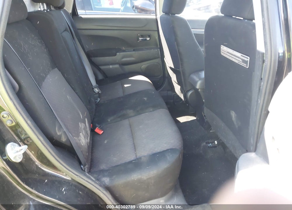 2017 MITSUBISHI OUTLANDER SPORT 2.0 ES VIN: JA4AP3AU1HZ033514
