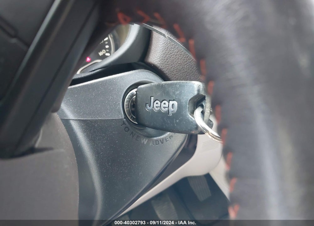 2016 JEEP RENEGADE LATITUDE VIN: ZACCJBBW3GPE31671