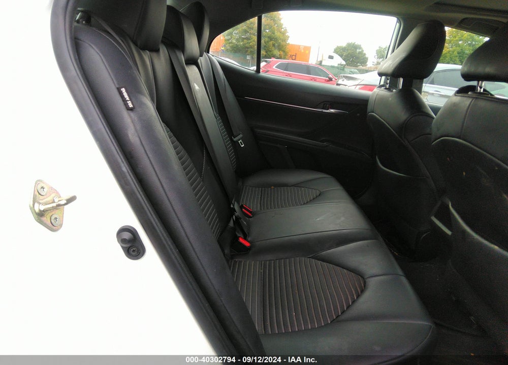 2020 TOYOTA CAMRY SE VIN: 4T1G11AK4LU876080