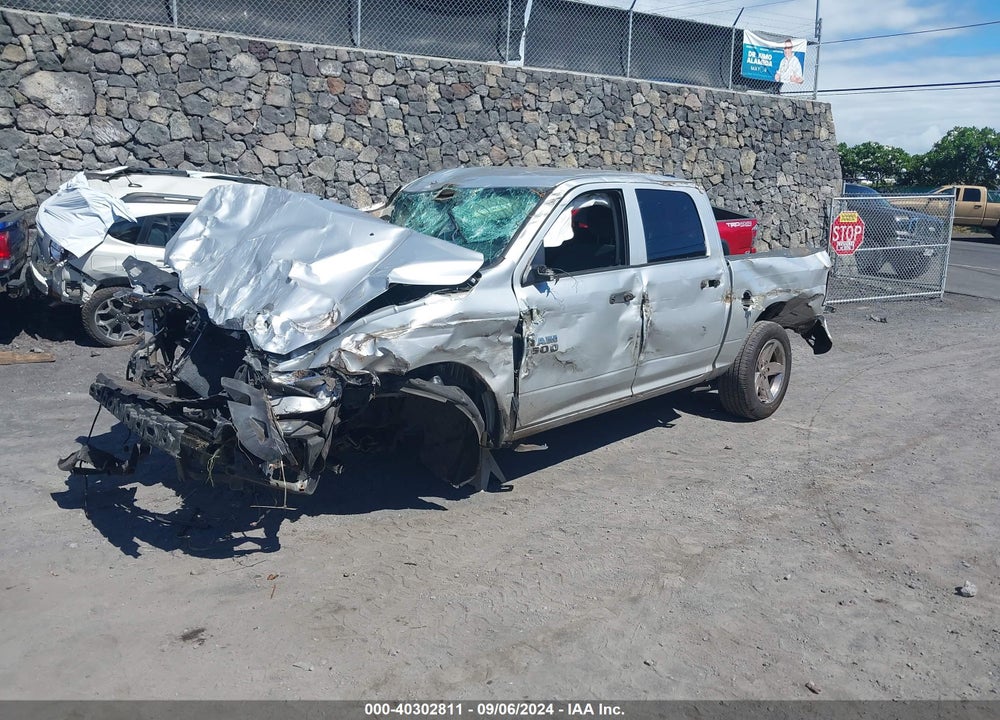 2018 RAM 1500 VIN: 1C6RR7KG6JS255894