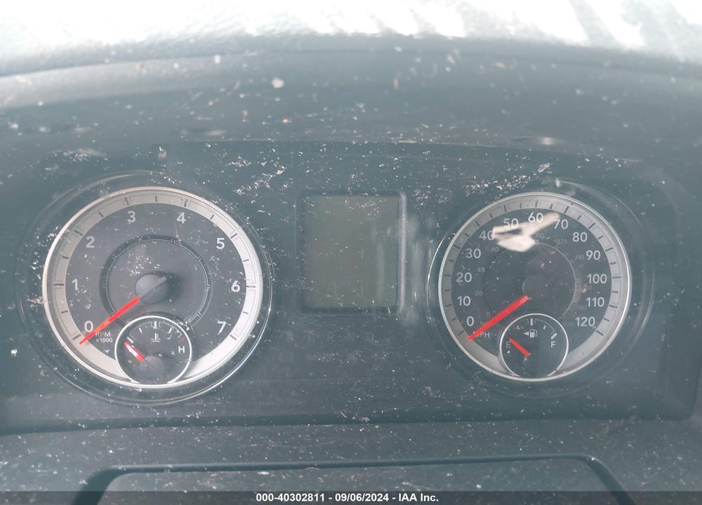 2018 RAM 1500 VIN: 1C6RR7KG6JS255894