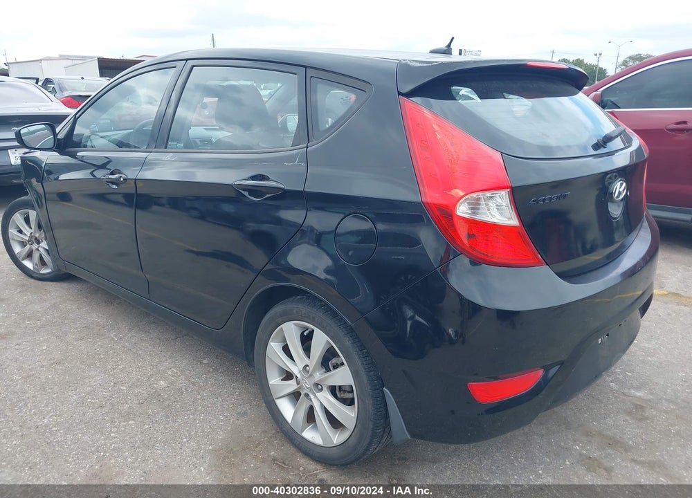 2012 HYUNDAI ACCENT SE VIN: KMHCU5AE4CU018051