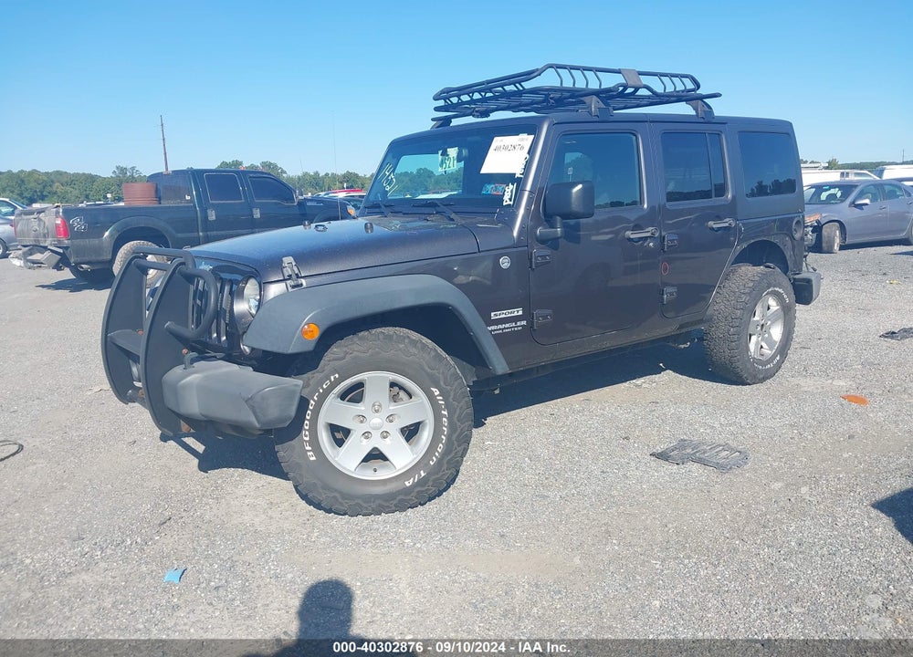 2014 JEEP WRANGLER UNLIMITED SPORT VIN: 1C4BJWDG0EL239585