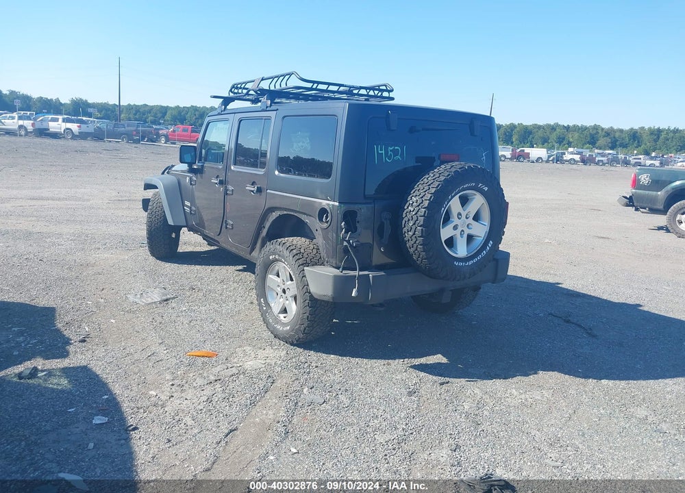 2014 JEEP WRANGLER UNLIMITED SPORT VIN: 1C4BJWDG0EL239585