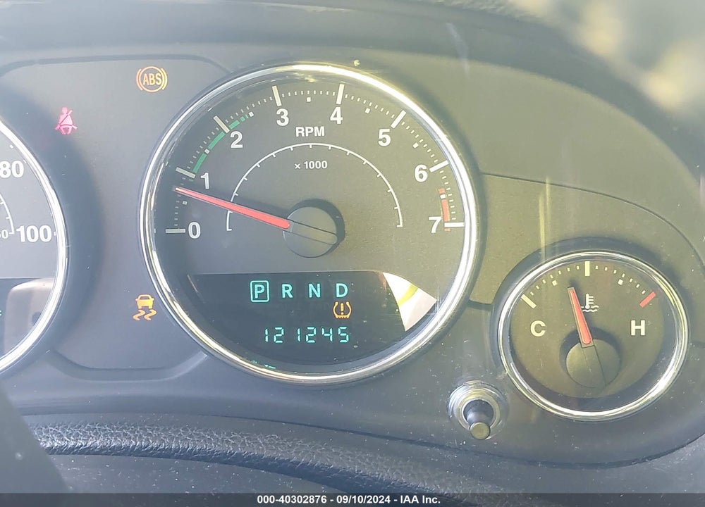 2014 JEEP WRANGLER UNLIMITED SPORT VIN: 1C4BJWDG0EL239585