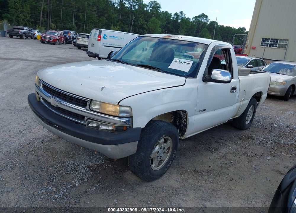 2000 CHEVROLET SILVERADO 1500 LS VIN: 1GCEK14T5YZ371611