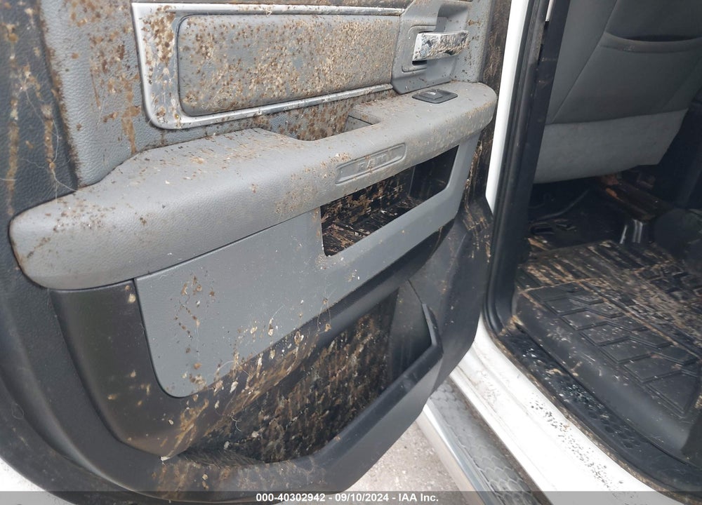 2014 RAM 1500 VIN: 1C6RR6LT5ES229198