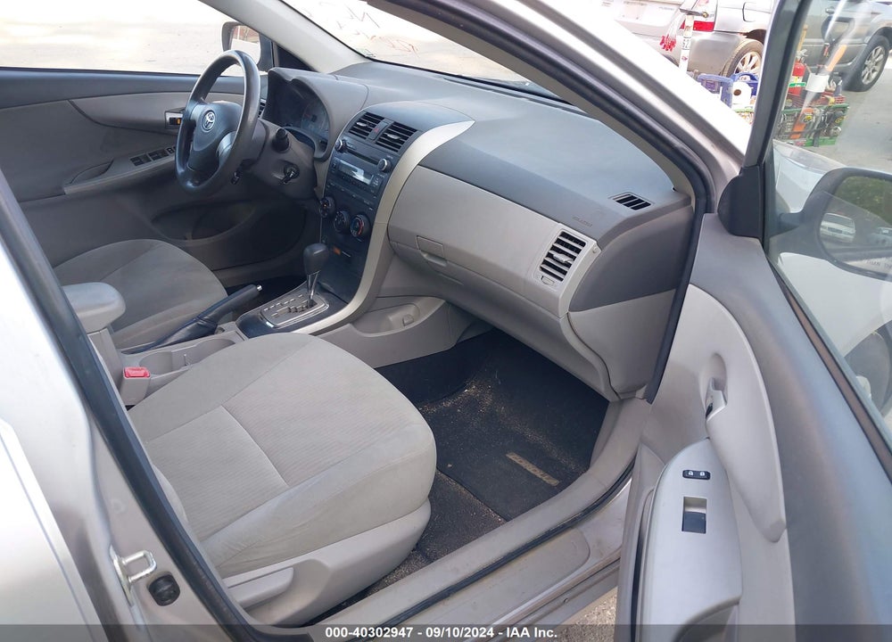 2010 TOYOTA COROLLA LE VIN: 1NXBU4EE1AZ347819