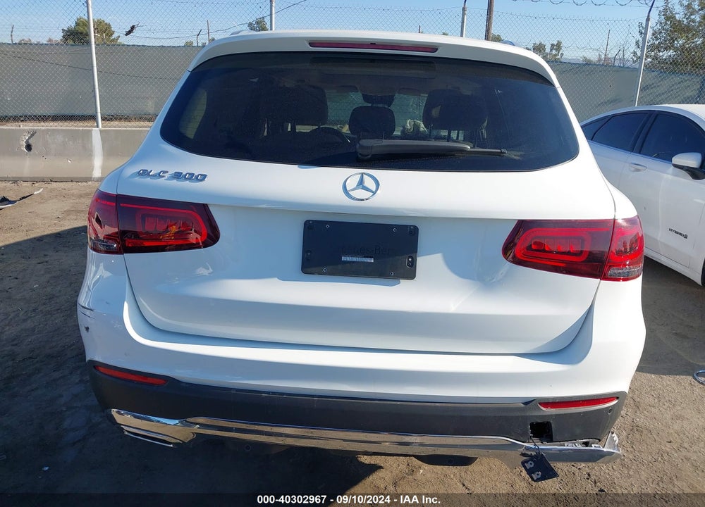 2022 MERCEDES-BENZ GLC 300 SUV VIN: W1N0G8DB7NV395447