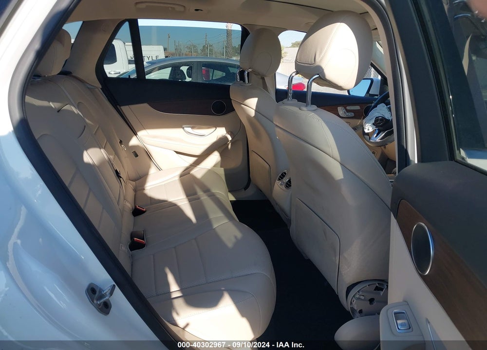 2022 MERCEDES-BENZ GLC 300 SUV VIN: W1N0G8DB7NV395447