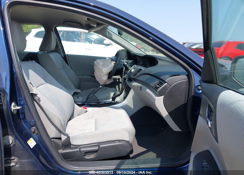 2015 HONDA ACCORD LX VIN: 1HGCR2F36FA252100