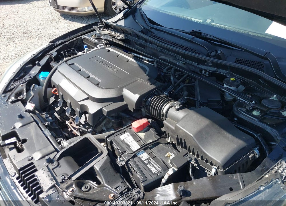 2015 HONDA ACCORD EX-L V-6 VIN: 1HGCR3F86FA005516