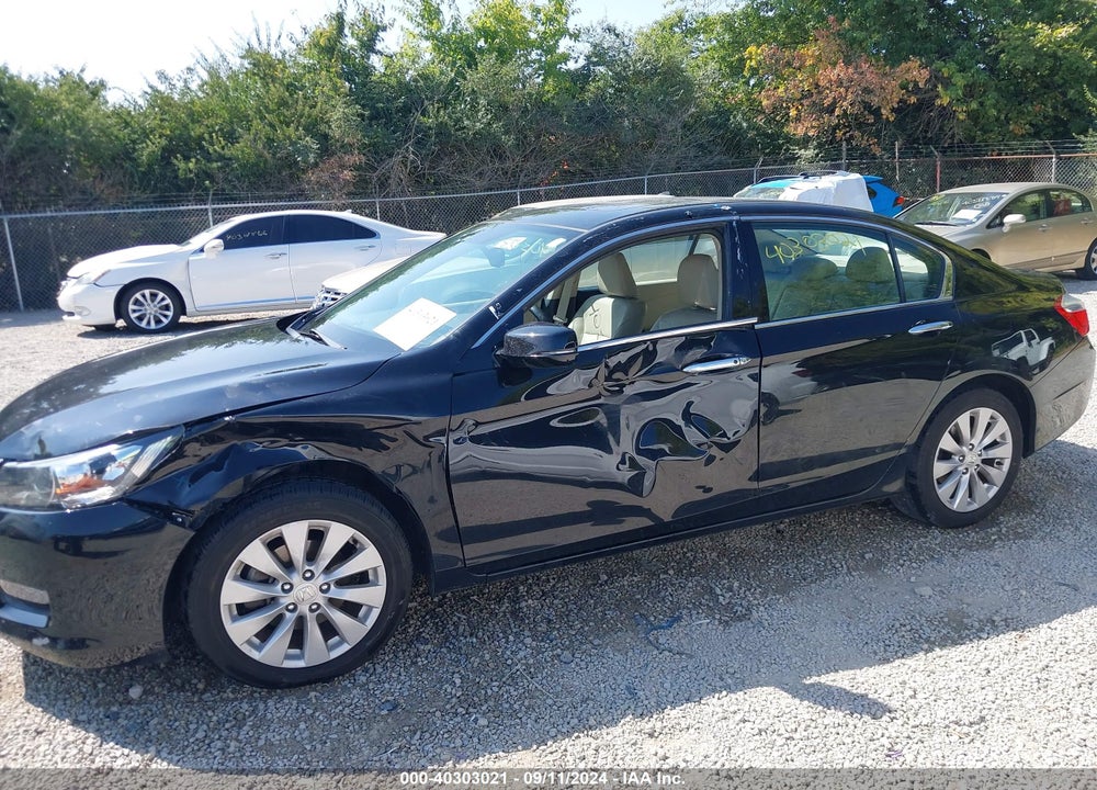 2015 HONDA ACCORD EX-L V-6 VIN: 1HGCR3F86FA005516